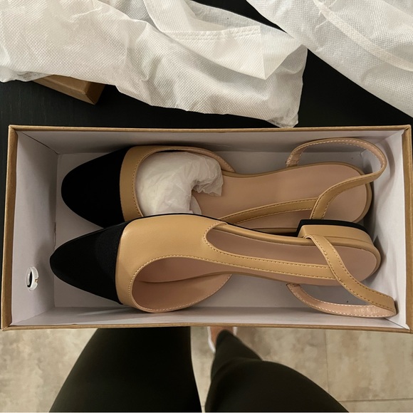 Brand New Sling Back Flats - Cap Toe - Black and Camel - Picture 3 of 3